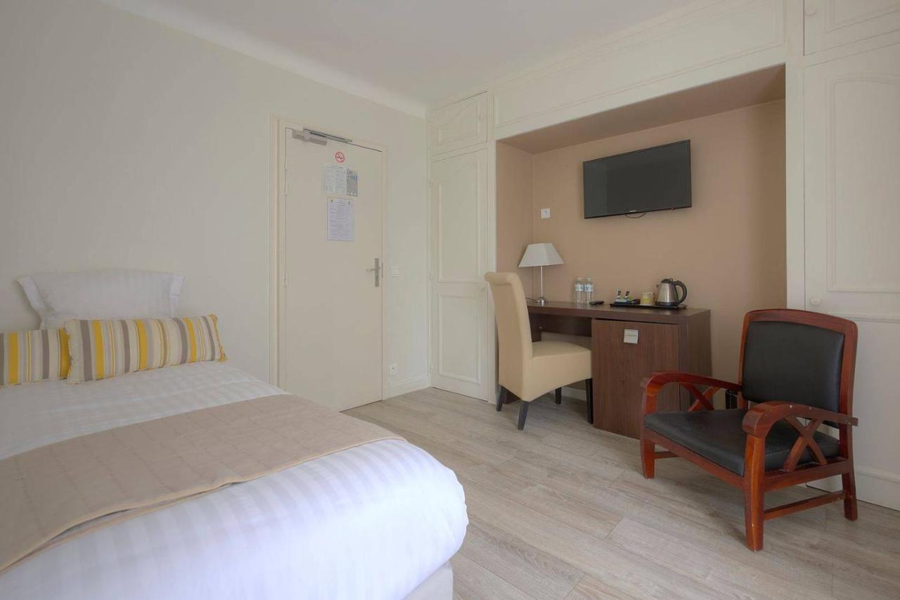 Hotel La Hoirie 사흘라 라 카네다 외부 사진