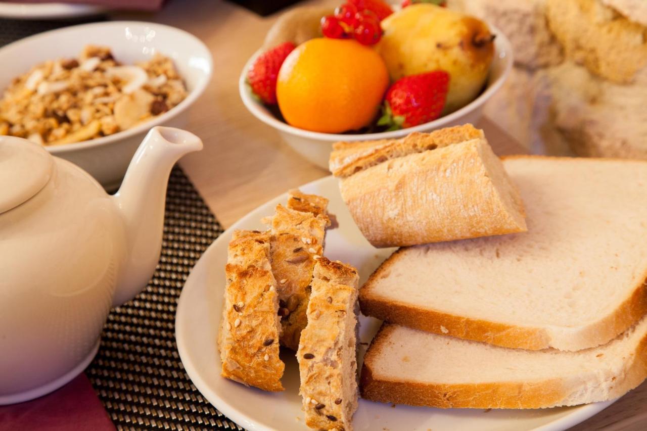 Hotel La Hoirie 사흘라 라 카네다 외부 사진